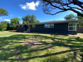 1605 Weiler Blvd in Fort Worth, TX - Building Photo - Building Photo