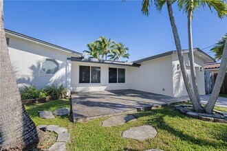 1709 SW 5th Pl in Fort Lauderdale, FL - Building Photo - Building Photo