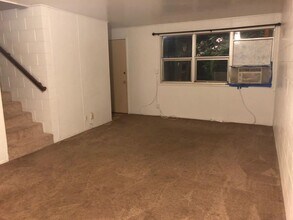 85-124-124 Ala Walua St in Waianae, HI - Building Photo - Building Photo