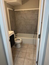 14386 58th St N, Unit Stillwater One Bedrm in Stillwater, MN - Foto de edificio - Building Photo