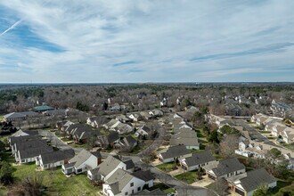 Ashton Park in Glen Allen, VA - Foto de edificio - Building Photo