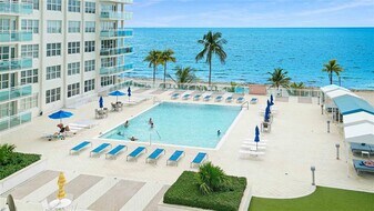 3900 Galt Ocean Dr in Fort Lauderdale, FL - Building Photo