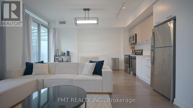 180 Veterans Drive in Brampton, ON - Building Photo - Building Photo