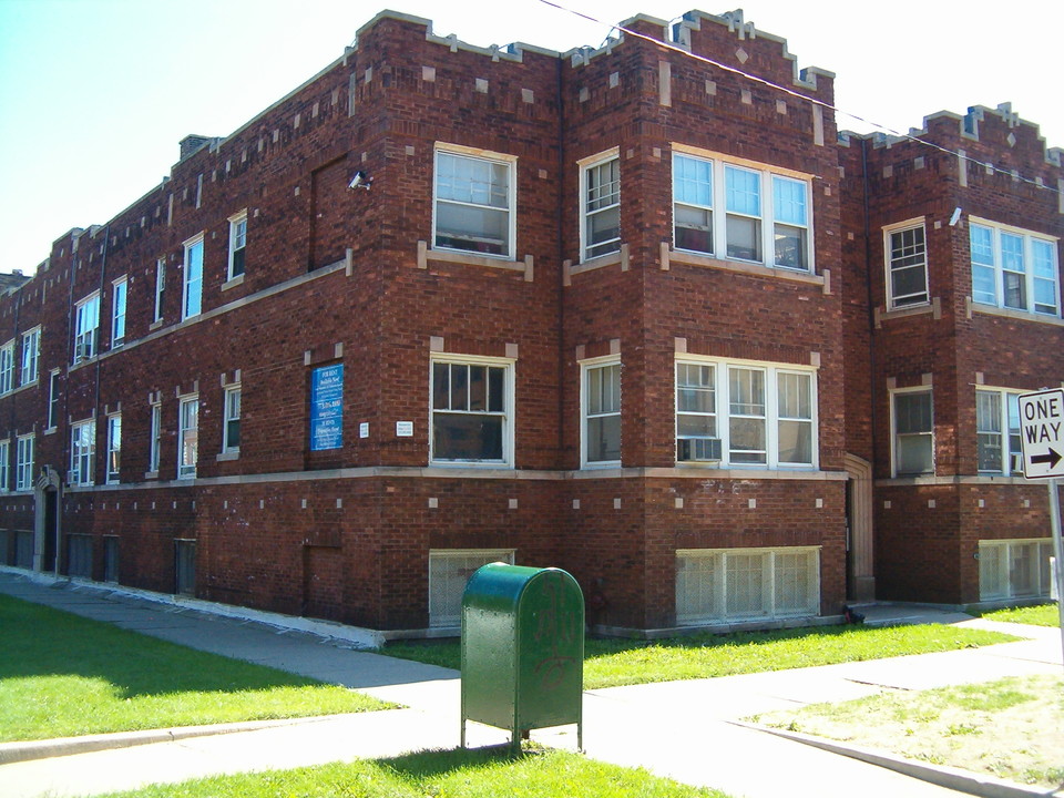 6201 S Troy St. Chicago IL in Chicago, IL - Foto de edificio