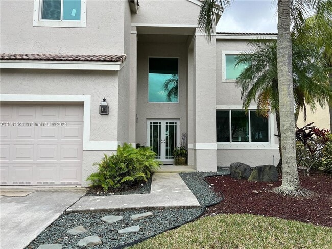 1225 Falls Blvd in Weston, FL - Building Photo - Building Photo