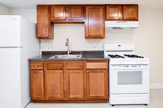 Liberty Bay in Baltimore, MD - Building Photo - Interior Photo