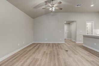 1630 143rd St in Lubbock, TX - Building Photo - Building Photo