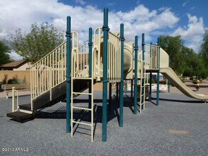 40578 N High Meadows Dr in San Tan Valley, AZ - Building Photo - Building Photo