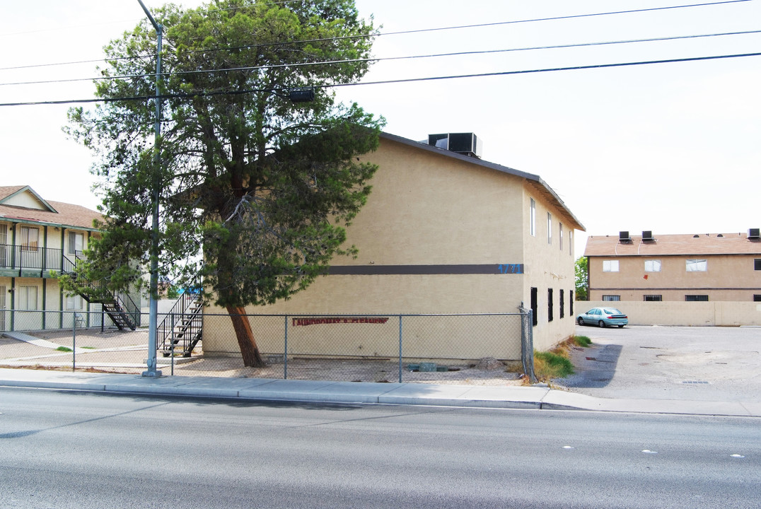 4771 Craig Rd in Las Vegas, NV - Building Photo