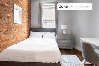 Room in Shared 4 bed/2 bath home in New York, NY - Foto de edificio - Building Photo