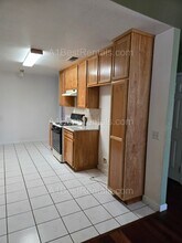 3832 Sierra St in Riverbank, CA - Foto de edificio - Building Photo