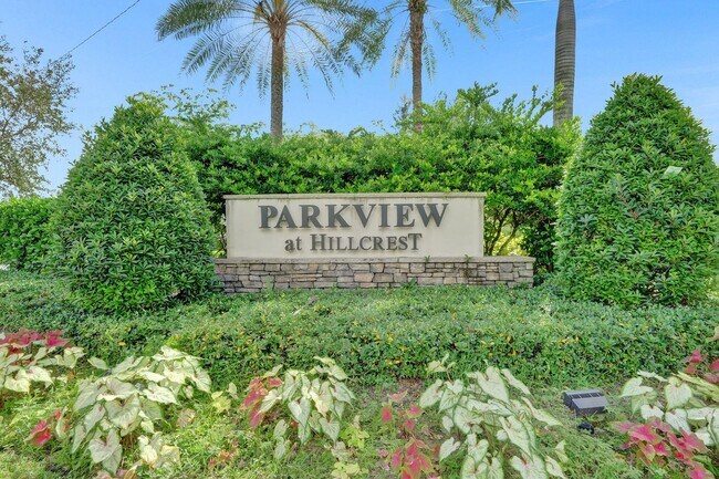 1300 Eucalyptus Dr in Hollywood, FL - Building Photo - Building Photo