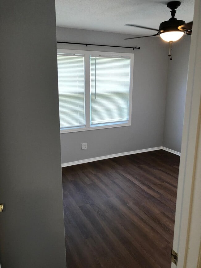 3718 Penwood Way in Houston, TX - Building Photo - Building Photo