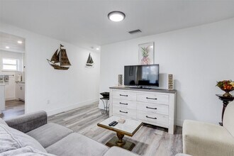 508 NW 8th Ave in Fort Lauderdale, FL - Building Photo - Building Photo