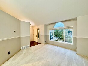 2711 140th Pl SE in Mill Creek, WA - Building Photo - Building Photo