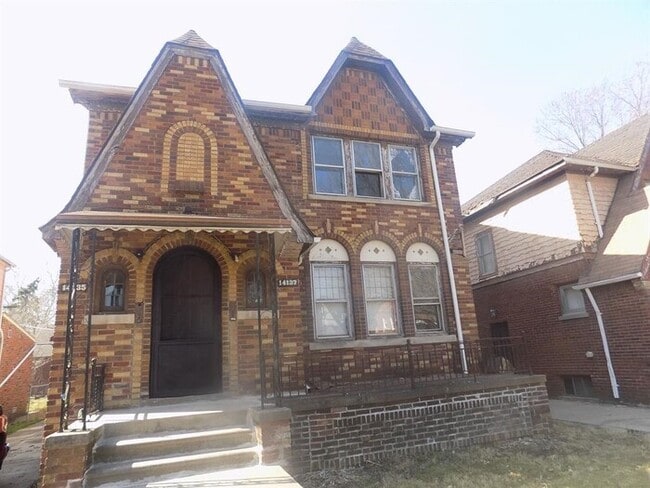 property at 14137 Mansfield St