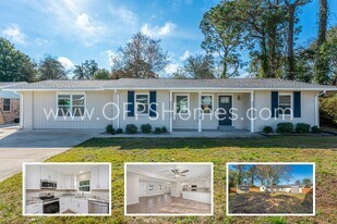 606 Ironwood Dr in Fort Walton Beach, FL - Building Photo