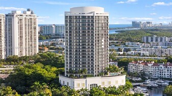 4100 Island Blvd in Aventura, FL - Building Photo