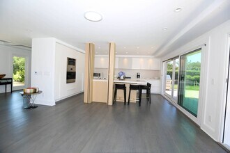 117 Erica's Ln in Sagaponack, NY - Building Photo - Building Photo