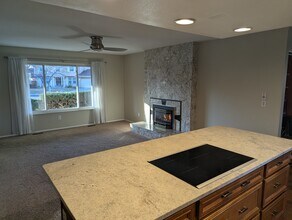 582 S Everett Ct in Lakewood, CO - Building Photo - Building Photo