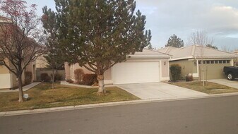 9709 Cattail Cir in Reno, NV - Building Photo