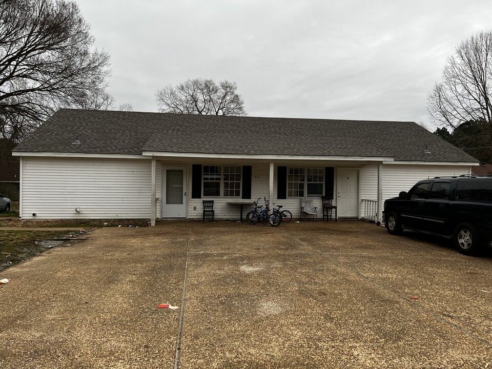 510 Johnson St in Bolivar, TN - Building Photo