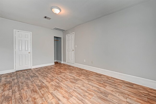 4203 Tavenor Ln in Houston, TX - Building Photo - Building Photo