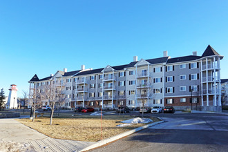 69 Country Village NE in Calgary, AB - Building Photo - Building Photo