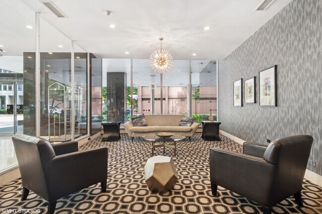 850 N Dewitt Pl in Chicago, IL - Building Photo - Building Photo