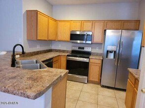 3717 E Woodside Way in Gilbert, AZ - Building Photo - Building Photo