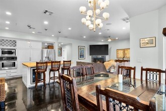 206 Avenue H in Redondo Beach, CA - Building Photo - Building Photo