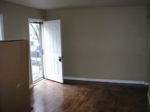 1529 Parkhurst Dr in Bowling Green, KY - Building Photo - Building Photo