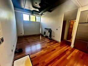 715 Tremont St, Unit 102 in Boston, MA - Building Photo - Building Photo