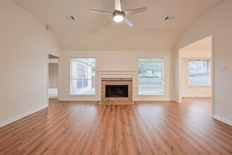 2109 Eastlands St in League City, TX - Building Photo - Building Photo