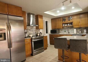 24 Biscayne Pl in Sterling, VA - Building Photo - Building Photo