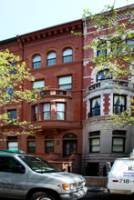 Converted to SFR in New York, NY - Building Photo - Building Photo