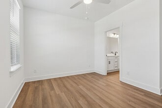 Sablewood in Charlotte, NC - Building Photo - Building Photo