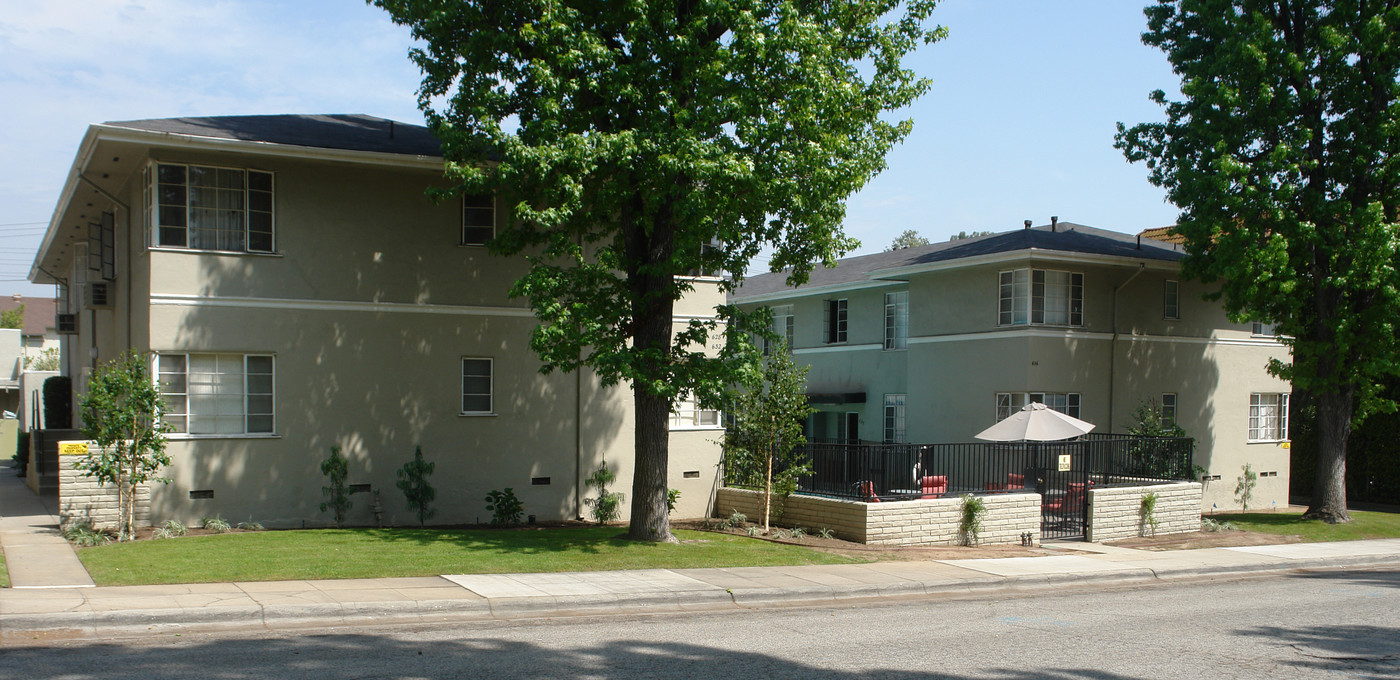 620 Park Ave in South Pasadena, CA - Foto de edificio