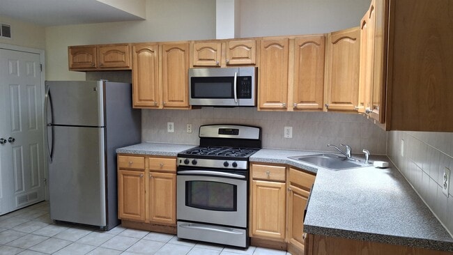 510 25th St in Union City, NJ - Building Photo - Building Photo