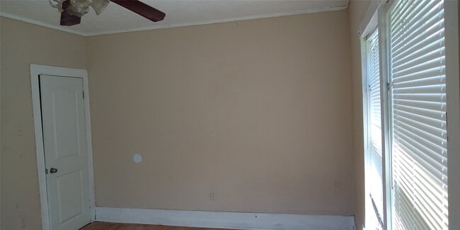 property at 3534 Chimira Ln