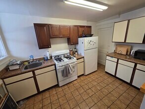 5514 Wilkins Ave in Pittsburgh, PA - Foto de edificio - Building Photo