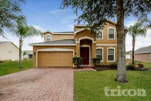 1513 Lancashire Way in DeLand, FL - Building Photo