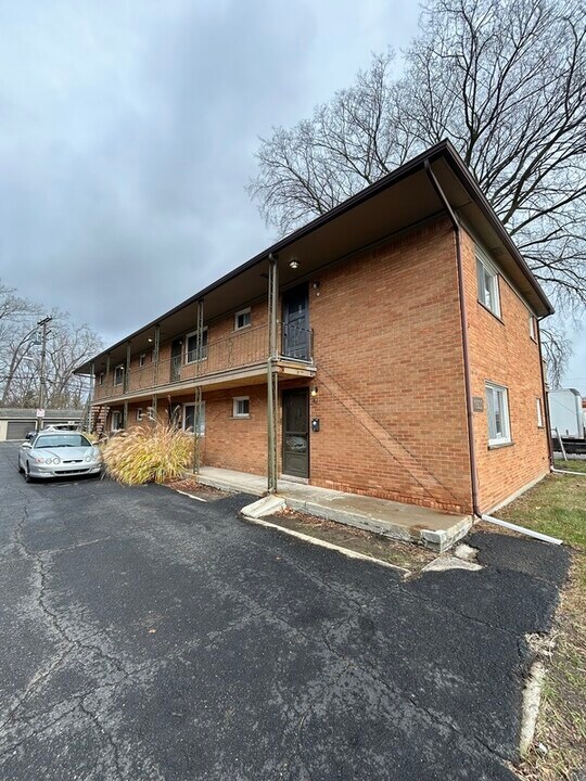 1922 Goddard Rd in Lincoln Park, MI - Foto de edificio