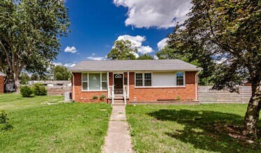 9507 Stockbridge Dr in Richmond, VA - Building Photo - Building Photo
