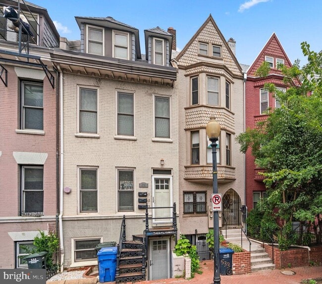 property at 533 Florida Ave NW