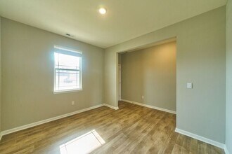 7226 Griffon Ln in Indianapolis, IN - Foto de edificio - Building Photo