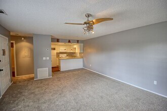 174 Windtree Ln in Winter Garden, FL - Foto de edificio - Building Photo