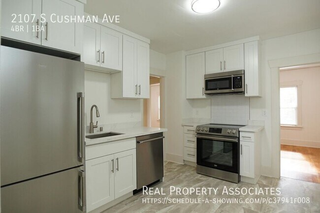 2107 S Cushman Ave in Tacoma, WA - Building Photo - Building Photo