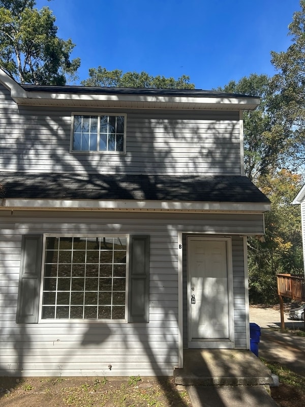 21B 1st St in Greenville, SC - Building Photo - Building Photo