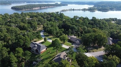 8165 Old White River Rd in Rogers, AR - Building Photo - Building Photo